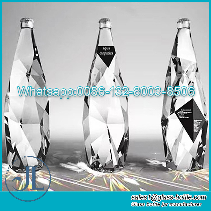 Nouveau design breveté 330ml 500ml Bouteille en verre de liqueur de luxe en forme de diamant