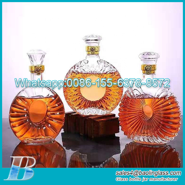 500ml plano redondo en forma de abanico XO botella de vidrio de brandy superficie de la onda licores botella de licor