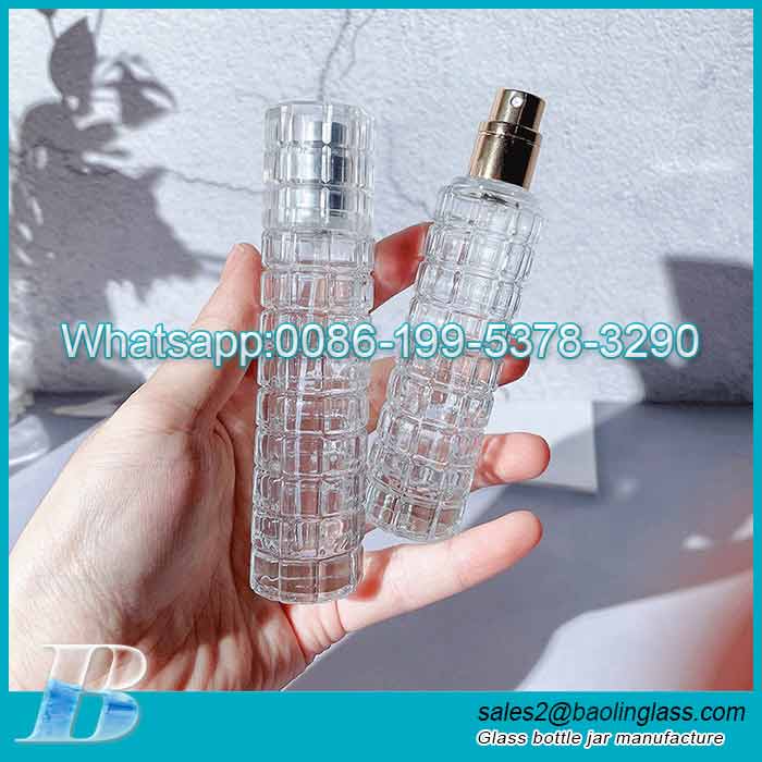 30ml Unique shape Glass perfume bottle supplier