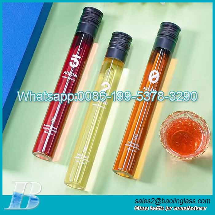 100ml de vin dans des tubes test bouteille en verre de vin pour le whisky