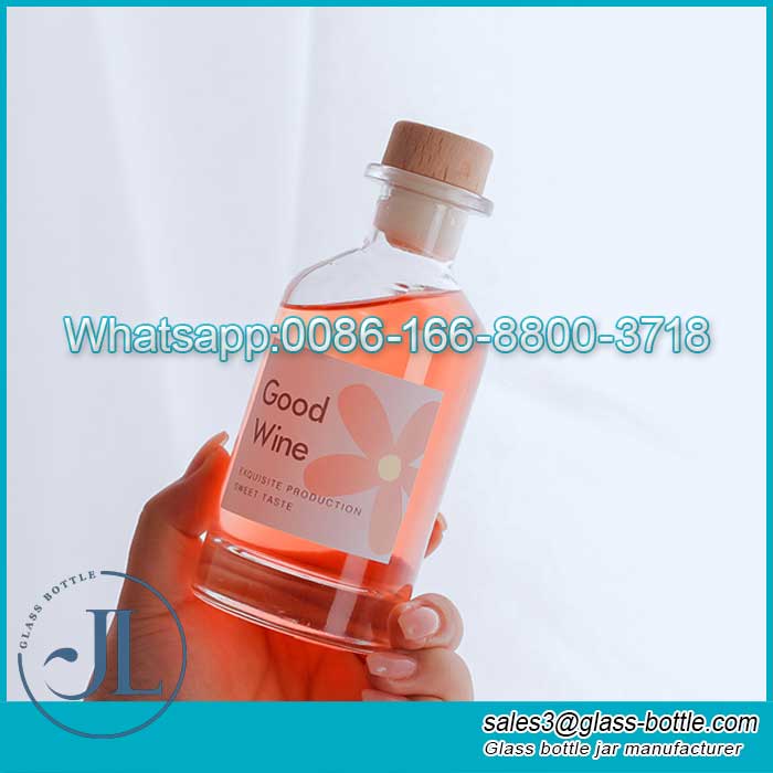 200ml Nice Clear Round Empty Glass wine bottle selyadong inumin na may Airtight Cork Cap