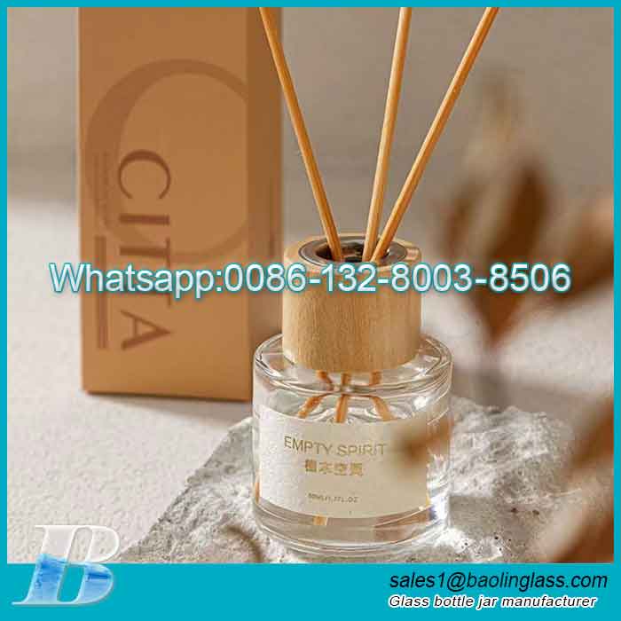 50ml Glass Reed Diffuser Bottle with Wood Lid