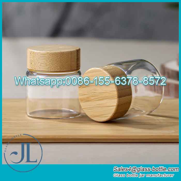 Contenitori di perle di vetro sigillati con coperchio in bambù per l'imbottigliamento di tè in polvere di zafferano liquido medicinale