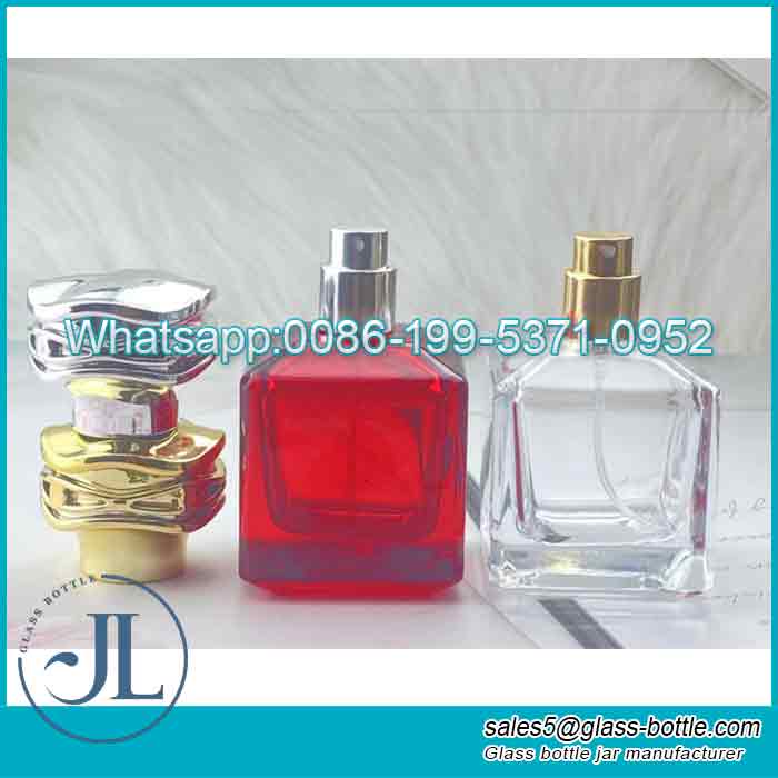 Customized 50ml square perfume glass bottle with lid