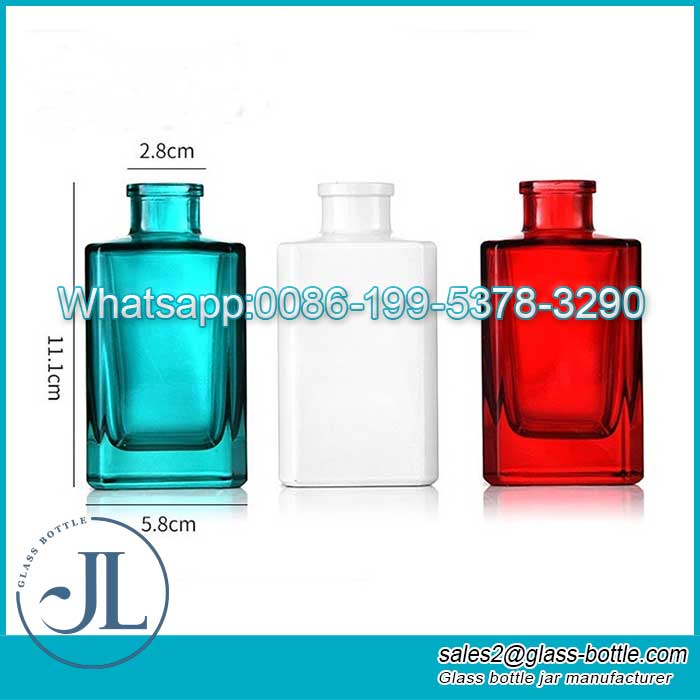Botella difusora de láminas de vidrio coloreada de 100 ml para embalaje de aceite de aromaterapia