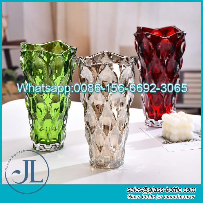 Vases décoratifs en verre