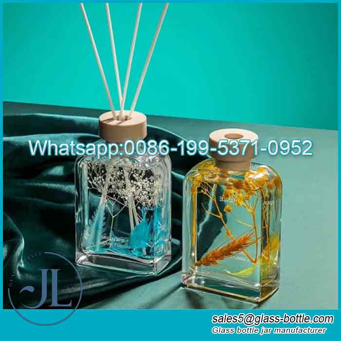 Custom 200ml glass bottle for reed diffuser with resin cover