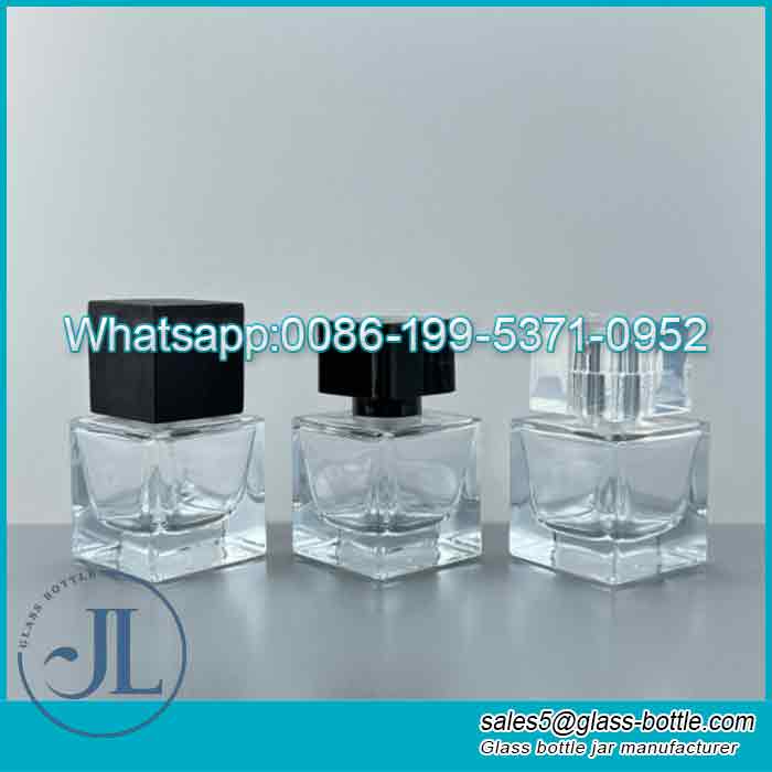 Bottiglie di vetro vuote di lusso con cilindro di profumo quadrato da 30 ml. Bottiglia di ricarica da viaggio per profumo