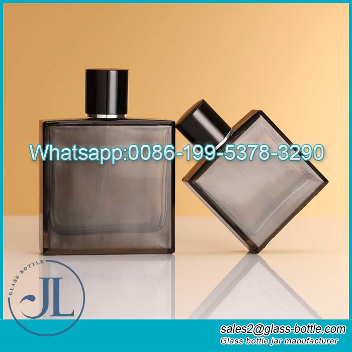 Personalice la botella de perfume de vidrio gris de 50 ml y 100 ml con tapa